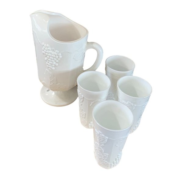 Heavy Duty White Glass Grapes 5 pc set Pitcher 4 Tumbler Glasses Colony Harvest - Picture 1 of 5